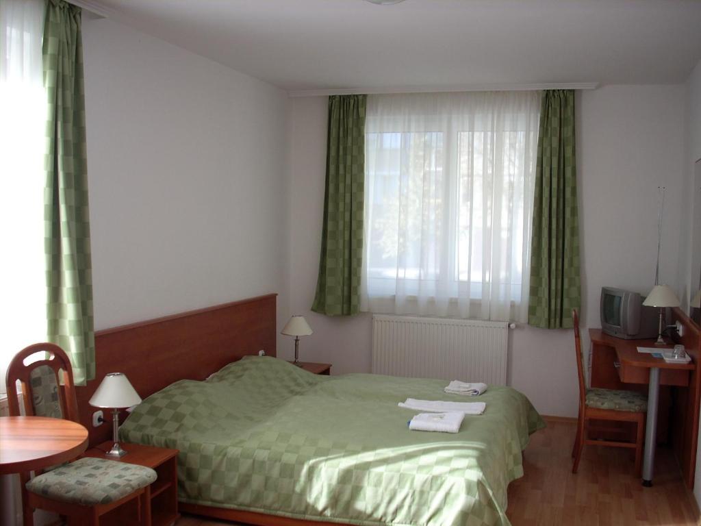 Hotel Kristaly Hajdúszoboszló 객실 사진